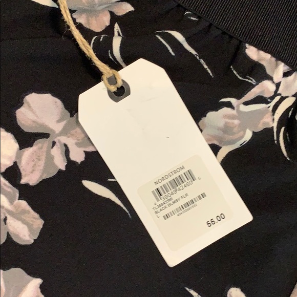 NWT Leith 🌸Black floral shorts - Picture 3 of 6